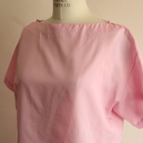Vintage 1990s Blouse, Pink Shirt with Buttons at Shoulder, Grandma Core - Picture 7 of 10